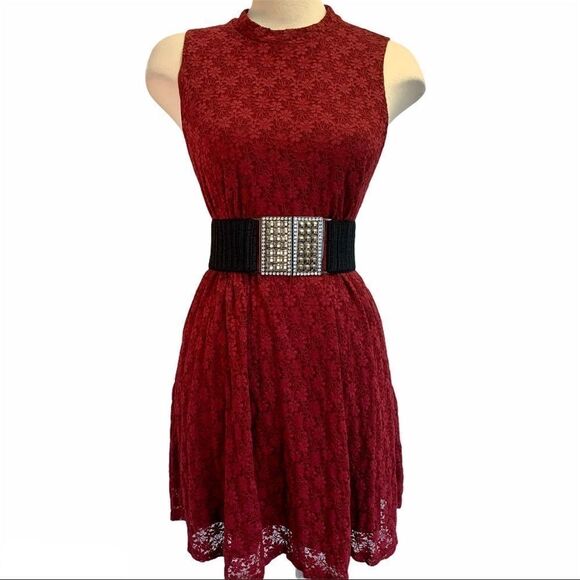 MAROON burgundy sleeveless lace dress size large - Picture 2 of 9